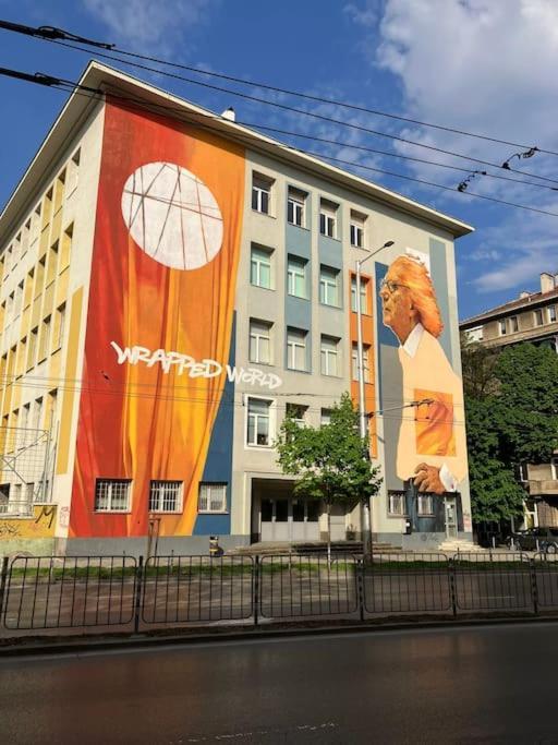 Апартамент Modern And Calm 2bdrm In Centre София